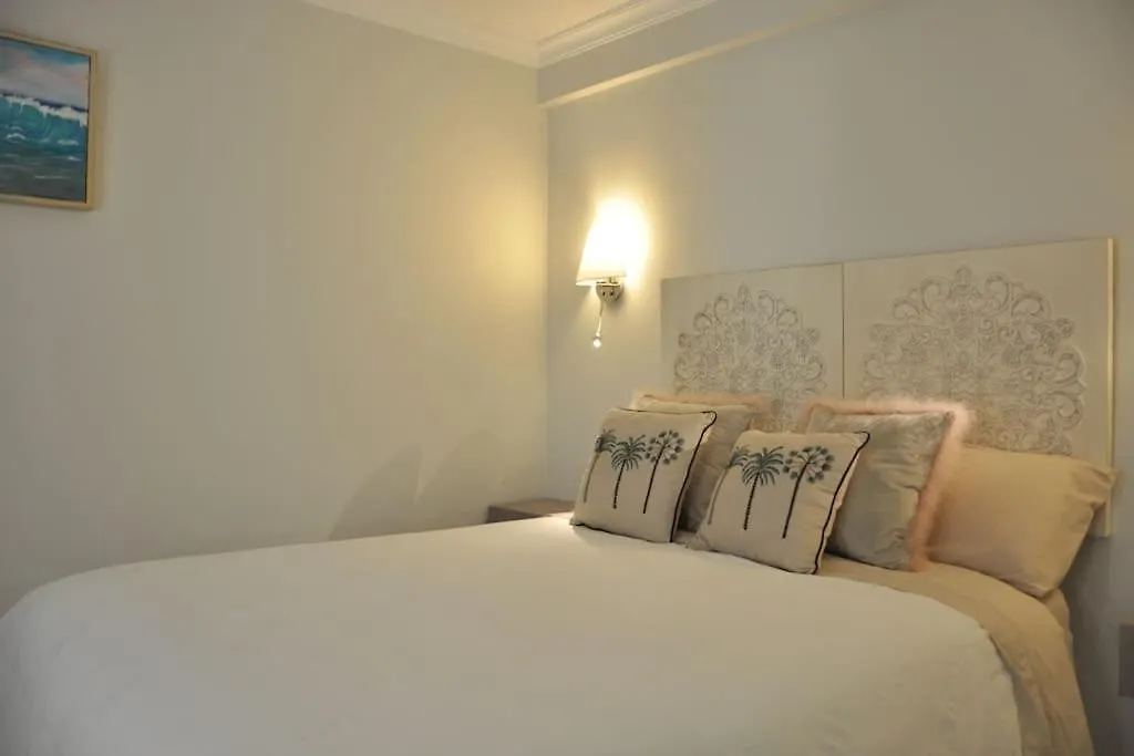 Nuevo Frente Al Mar, Wifi 600 Apartment Benalmadena